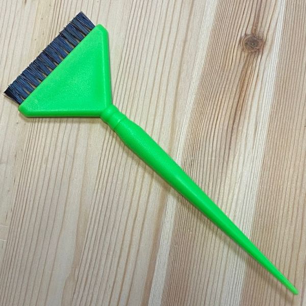 INGRID Short hair brush LIME